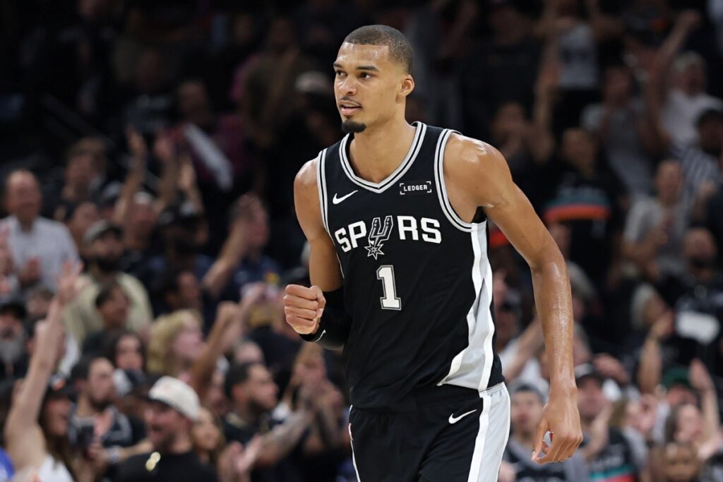 nba:-san-antonio-spurs-domina-oklahoma-city-thunder-e-forca-jogo-7