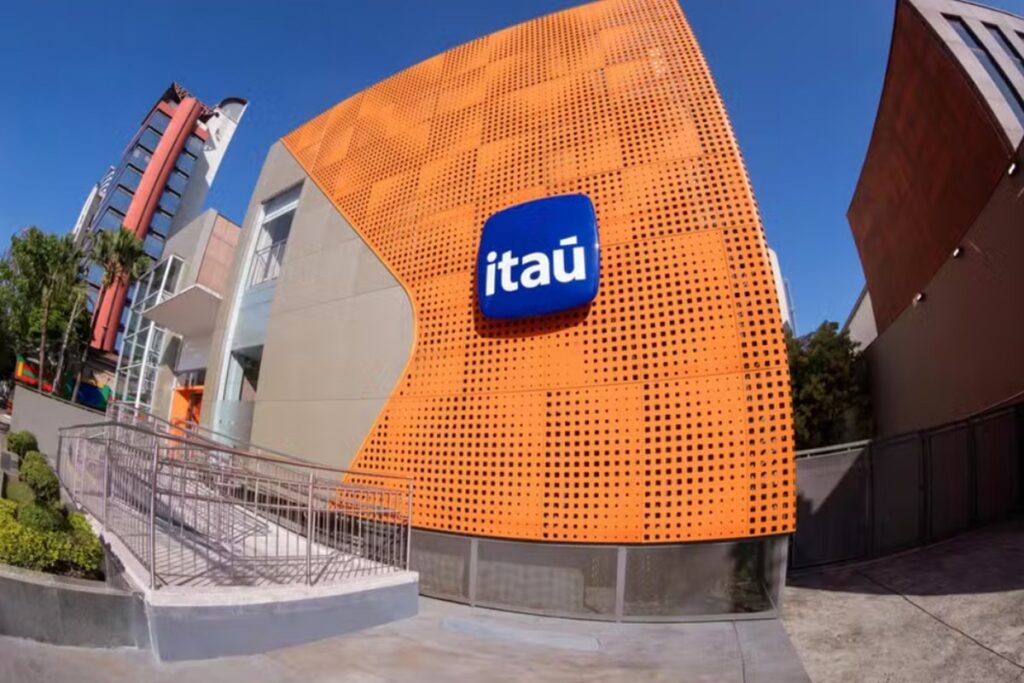 itau-anuncia-que-vai-pagar-r$-3,99-bilhoes-a-acionistas-apos-admitir-cobrancas-indevidas-por-14-anos