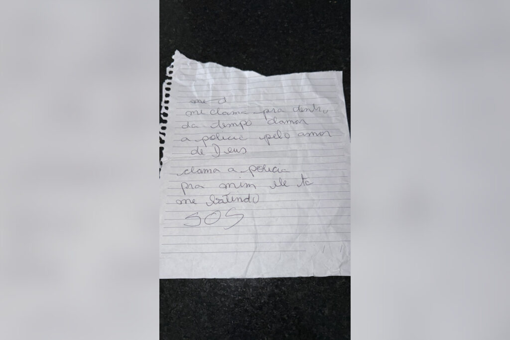 vitima-de-violencia-domestica-usa-bilhete-para-pedir-socorro-em-mg