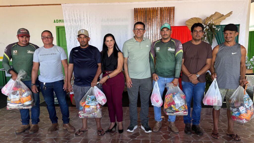 Prefeito Salatiel Magalhães promove homenagem ao Dia do Gari com programação especial no Parque Municipal