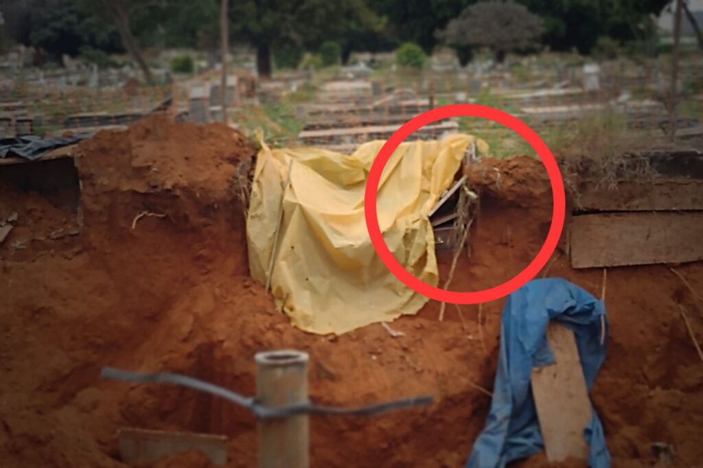 cemiterio-no-df-quebra-caixoes-e-deixa-cadaveres-expostos-durante-obra