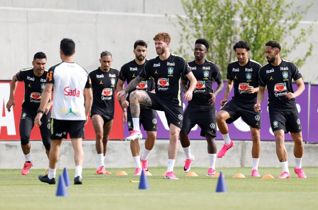 confira-como-foi-o-primeiro-treino-da-selecao-brasileira-nos-eua
