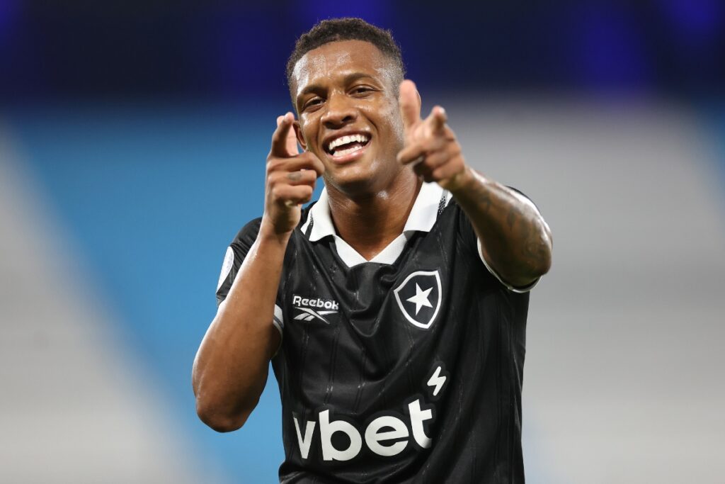 danilo-agradece-botafogo-por-convocacao-para-a-copa-do-mundo