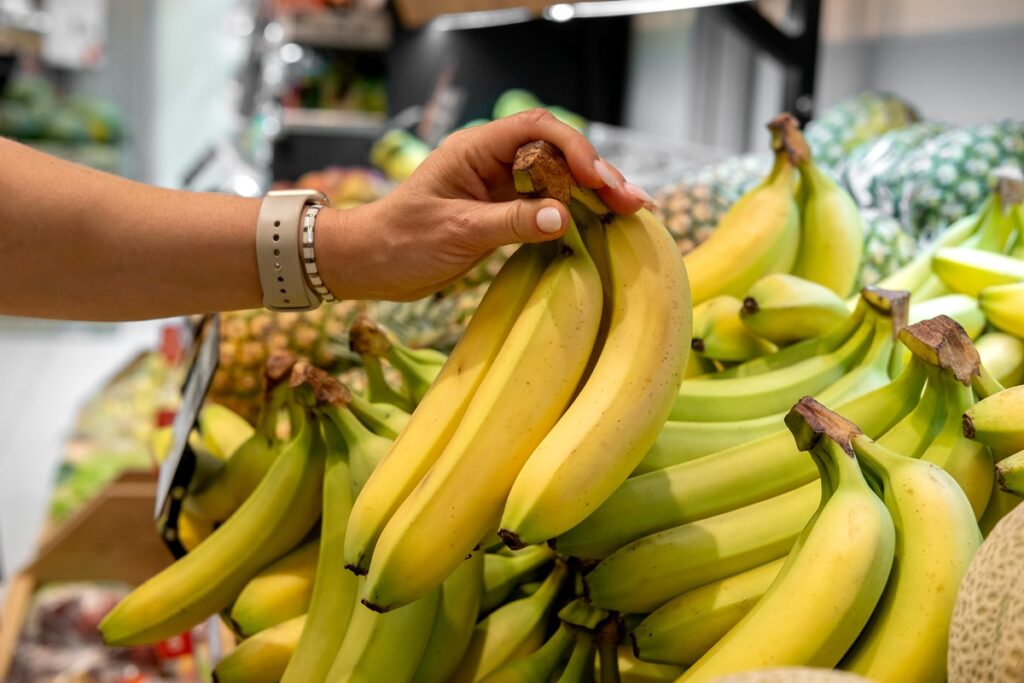 eua-propoe-tarifa-de-12,5%,-mas-abre-excecao-para-alimentos-e-minerios