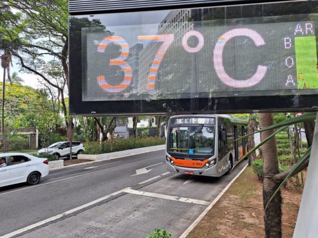 clima:-brasil-enfrenta-calor-e-risco-de-temporais-nesta-4a;-confira