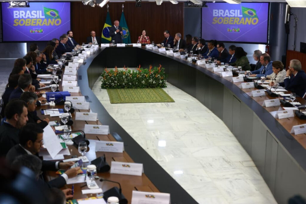 lula-a-ministros:-“nao-inaugurem-nada-sem-passar-pela-casa-civil”