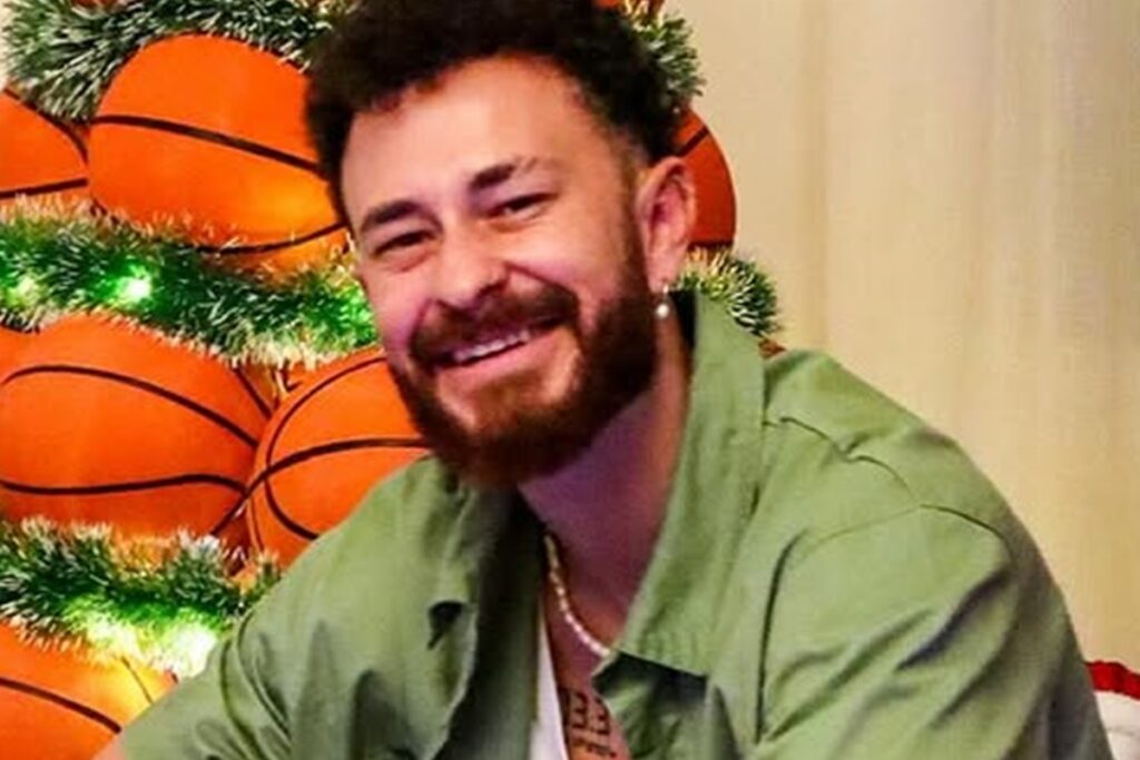 tem-ate-quadra-de-basquete!-por-dentro-da-luxuosa-mansao-de-fred-bruno