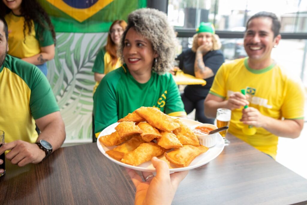 carne-suina-na-copa:-8-petiscos-para-os-jogos-da-selecao-brasileira