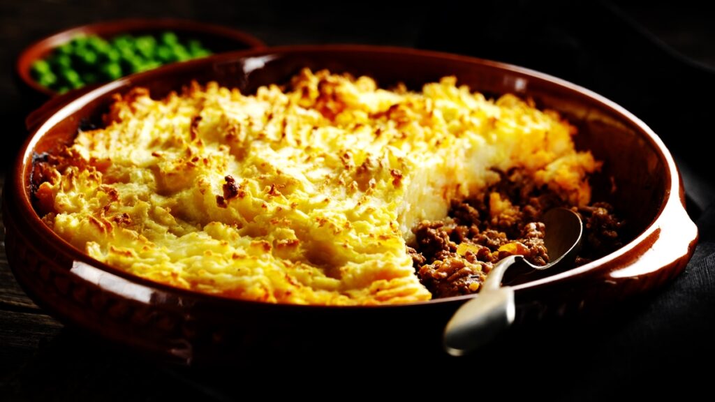 escondidinho-de-carne-moida-com-batata:-o-conforto-para-o-seu-inverno
