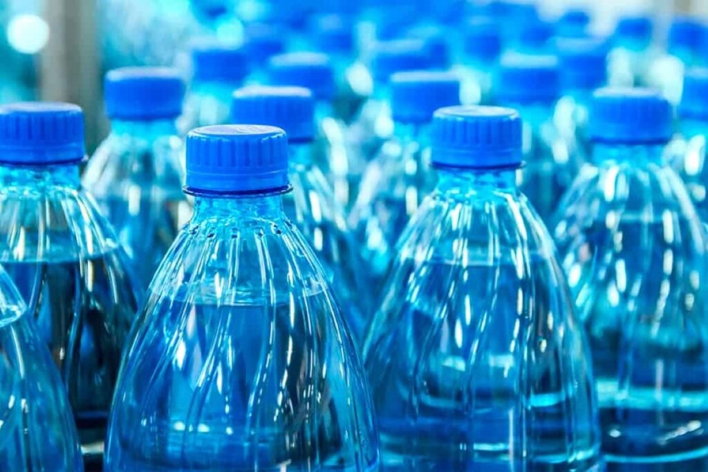 copa-2026:-fifa-volta-atras-e-libera-entrada-com-agua-nos-estadios