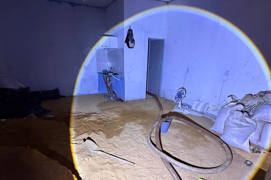 casa-alugada-e-tunel-arejado:-furto-de-oleoduto-foi-feito-por-“profissionais”