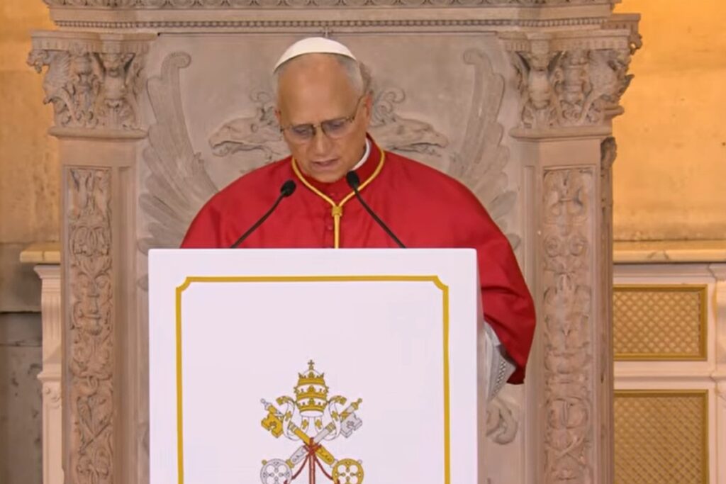 na-espanha,-papa-xiv-diz-que-abusos-na-igreja-sao-“ferida-aberta”