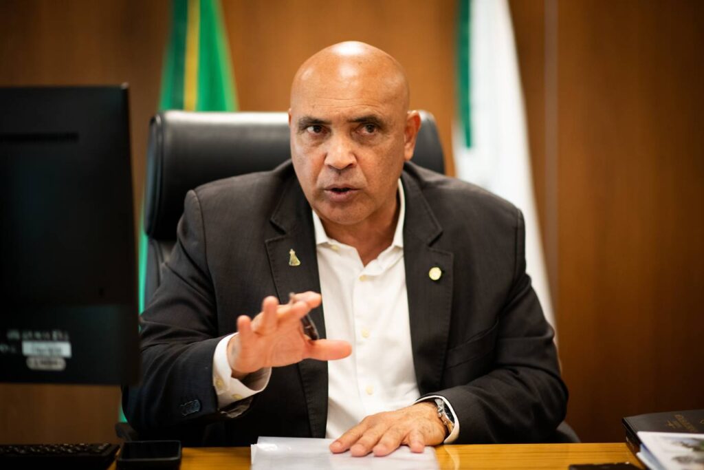 presidente-da-cldf-reage-a-pedido-de-intervencao-e-cogita-assinar-cpi-do-master