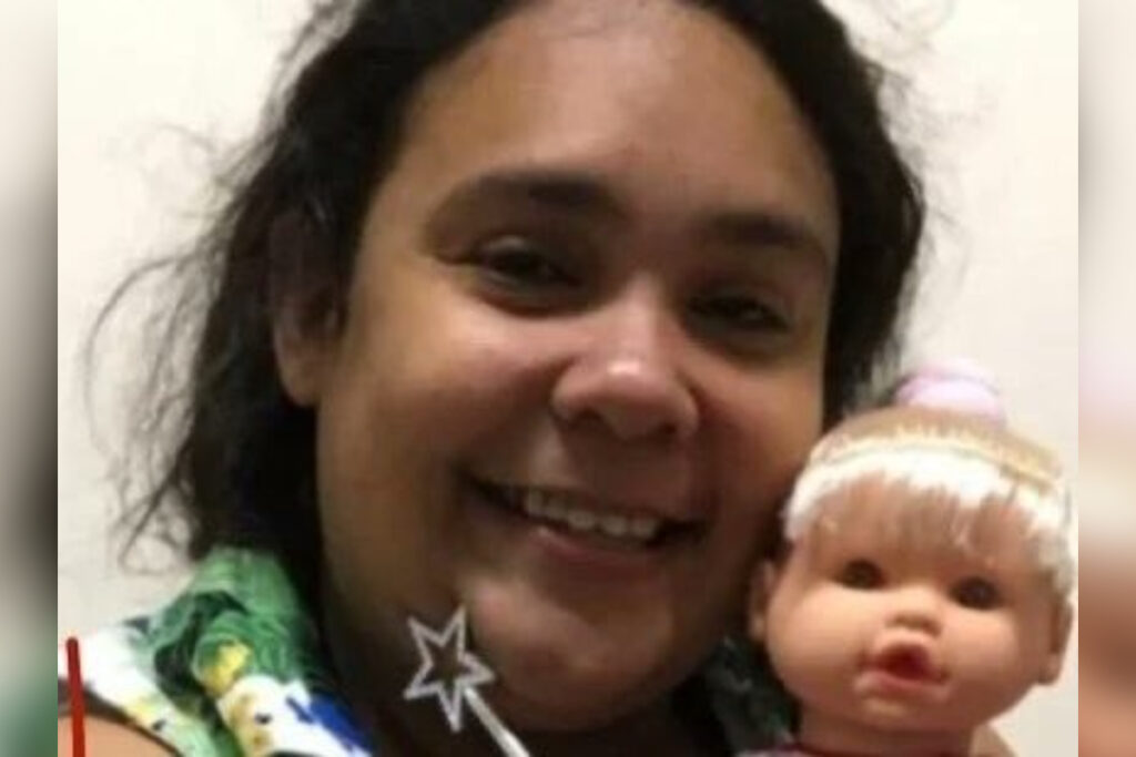 mulher-que-fingiu-ter-12-anos-passara-por-exame-de-sanidade-mental