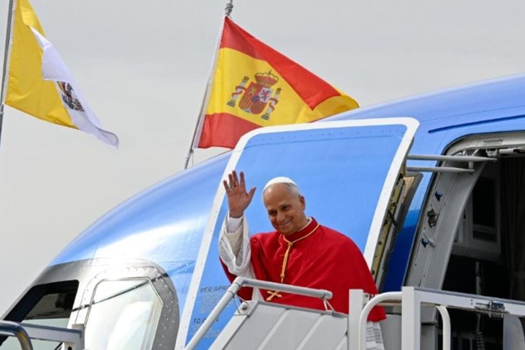 “prevost-e-do-real-madrid”,-revela-papa-leao-xiv-em-visita-a-espanha.-video