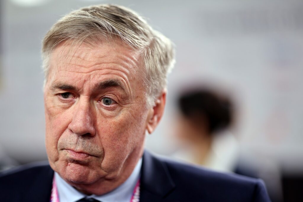 ancelotti-revela-que-definiu-o-time-para-estreia-na-copa-do-mundo