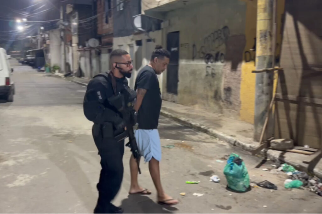 ligado-ao-doca-do-cv,-gerente-de-roubo-de-cargas-e-preso-no-rio