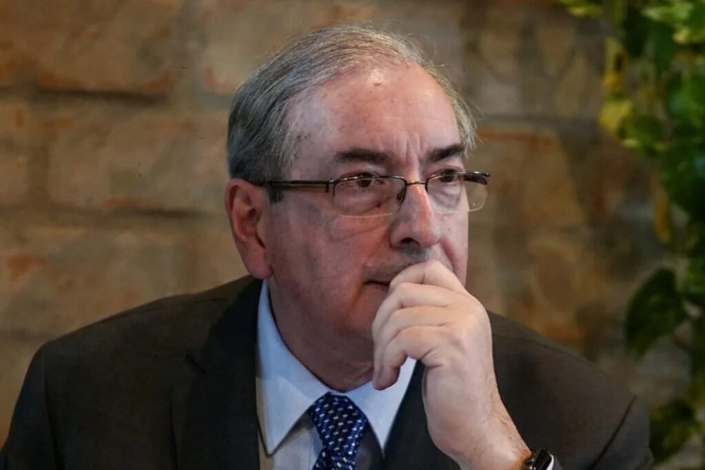 bolsonaro-nao-teria-ficado-popular-sem-impeachment-de-dilma,-diz-cunha