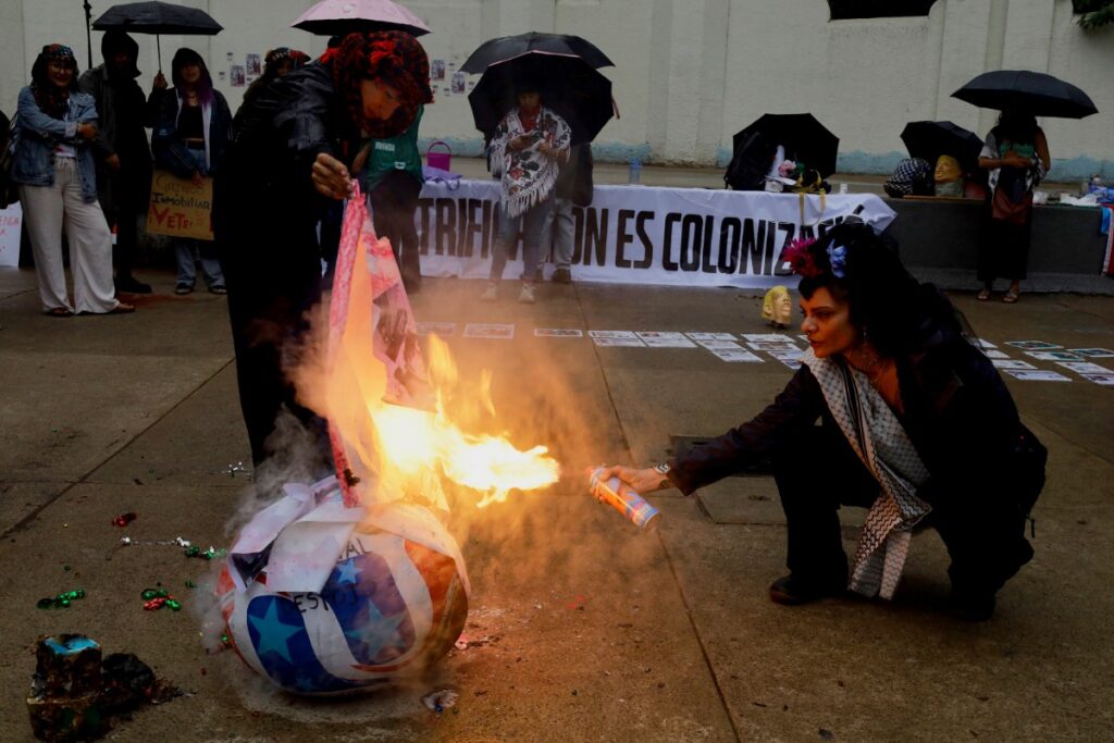 em-meio-a-protestos,-presidente-do-mexico-garante-abertura-da-copa