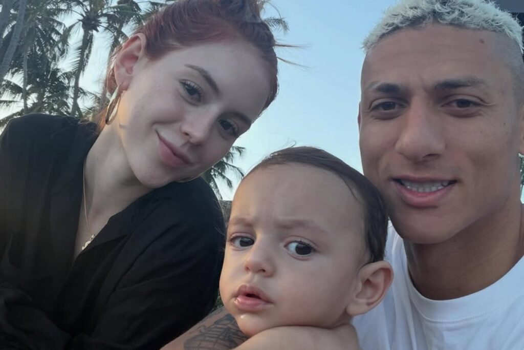 quem-e-amanda-araujo,-esposa-de-richarlison-que-viralizou-nas-redes