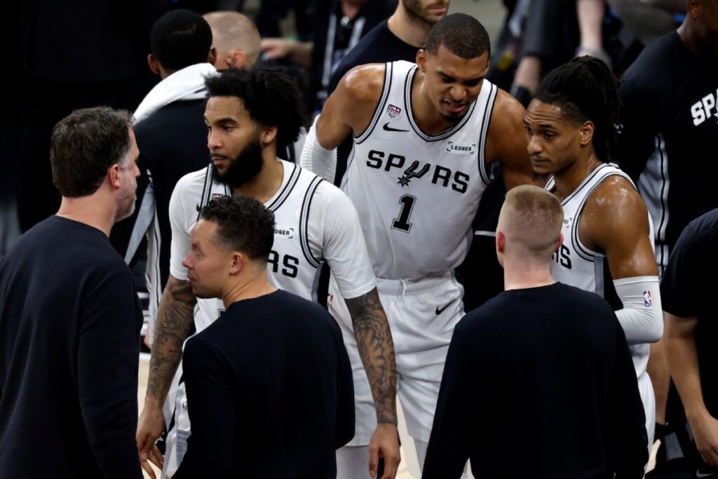 astro-do-spurs-critica-presenca-de-trump-em-final-da-nba:-“inconveniente”