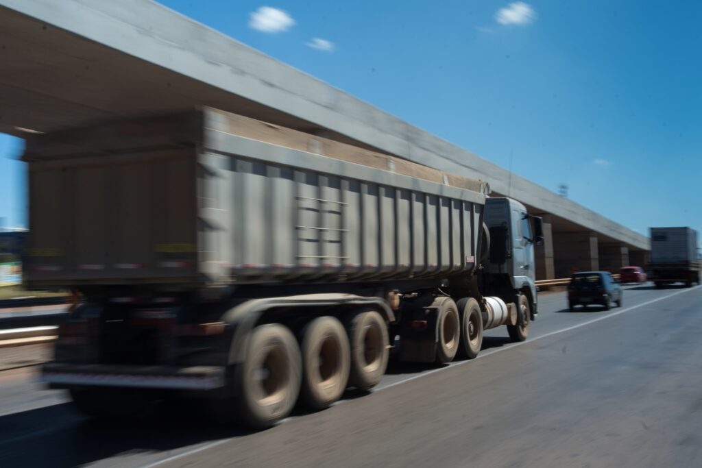 cni:-62%-das-industrias-dizem-que-seguranca-com-transporte-eleva-custos