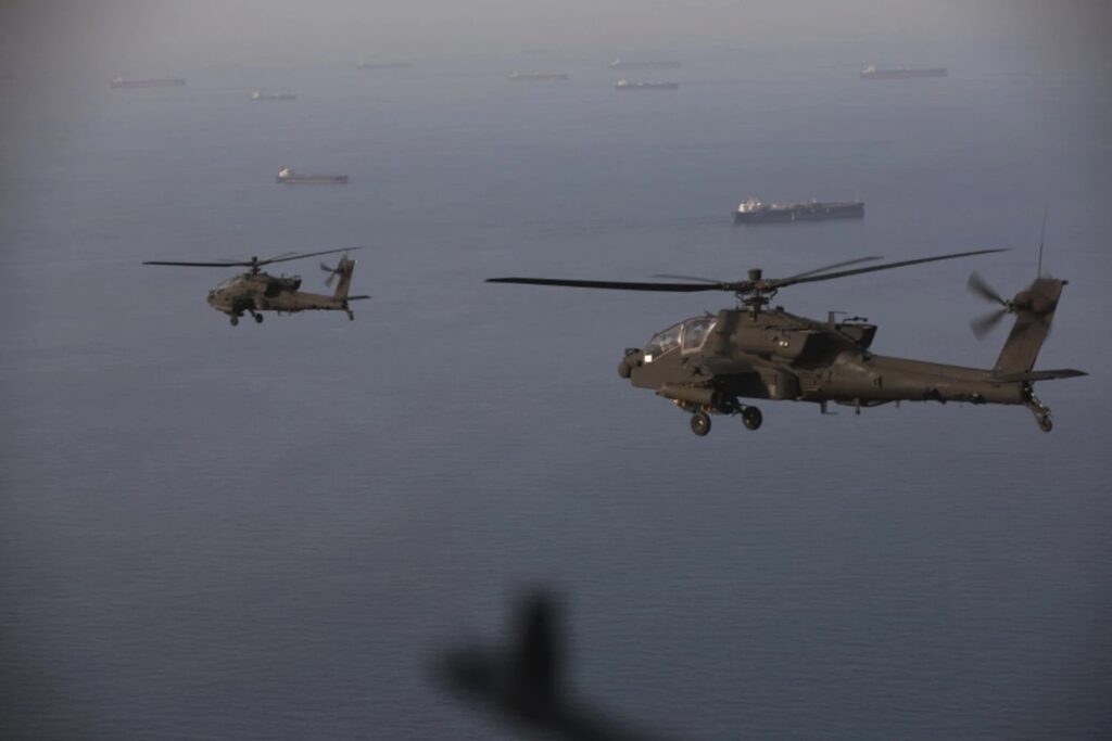 helicoptero-do-exercito-dos-eua-cai-perto-do-estreito-de-ormuz