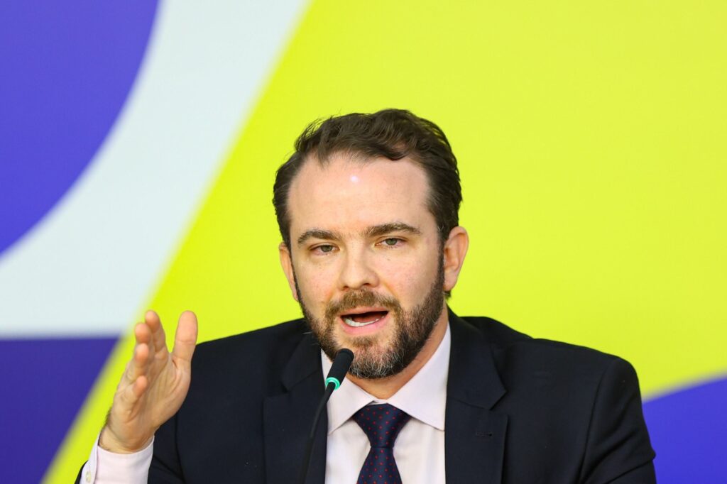 tarifas:-durigan-diz-que-governo-tera-nova-rodada-de-conversas-com-eua