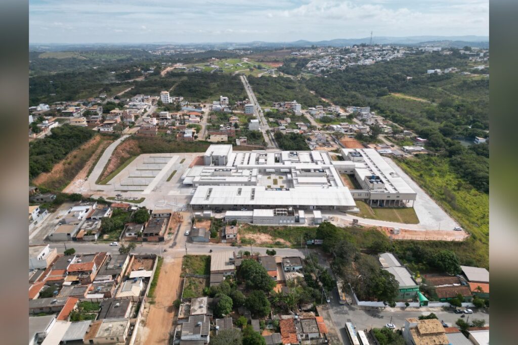 “paternidade”-do-hospital-de-divinopolis-vira-disputa-politica-em-mg