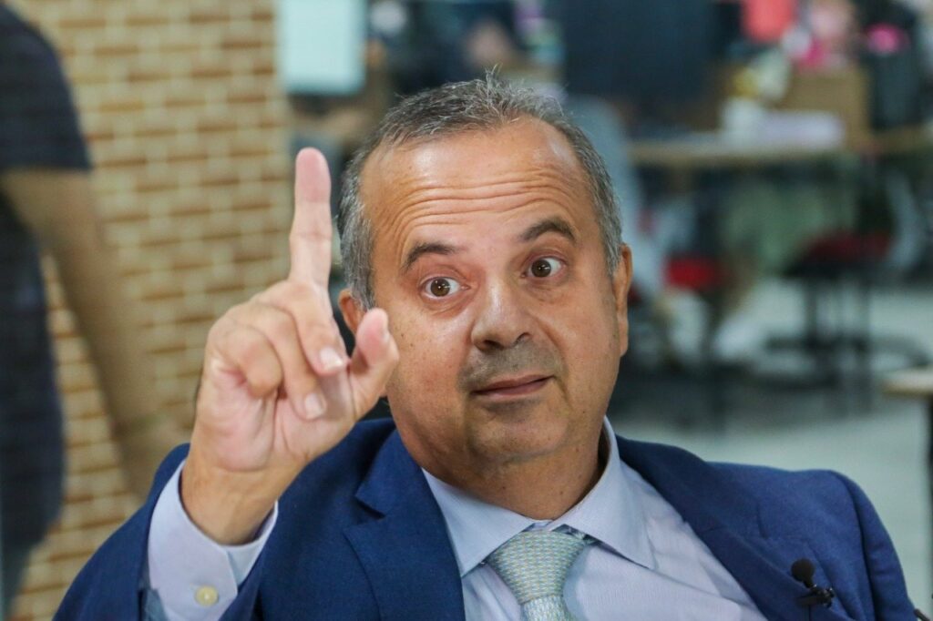 rogerio-marinho-usou-cota-parlamentar-para-homenagem-de-valdemar-em-sp