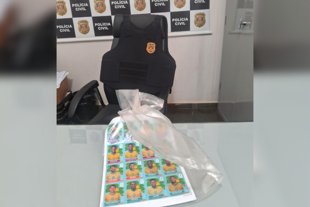 operacao-mira-comercio-de-figurinhas-falsas-da-copa-no-interior-de-sp