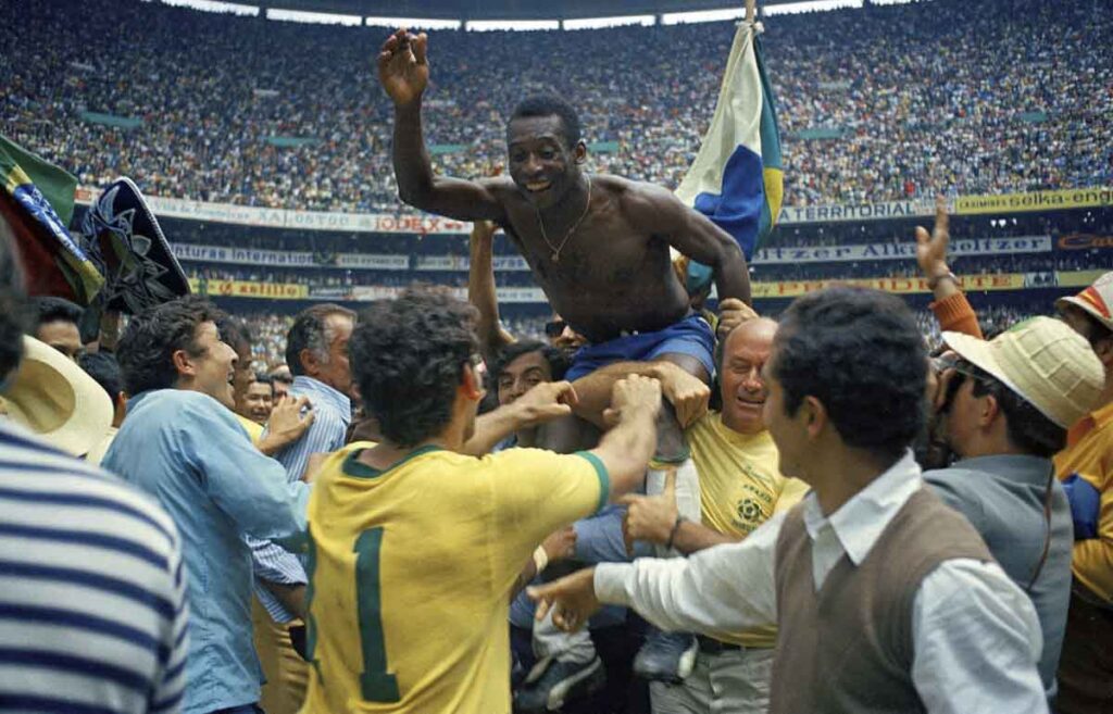 copa-do-mundo:-pele-e-maradona-ja-foram-campeoes-no-estadio-da-estreia