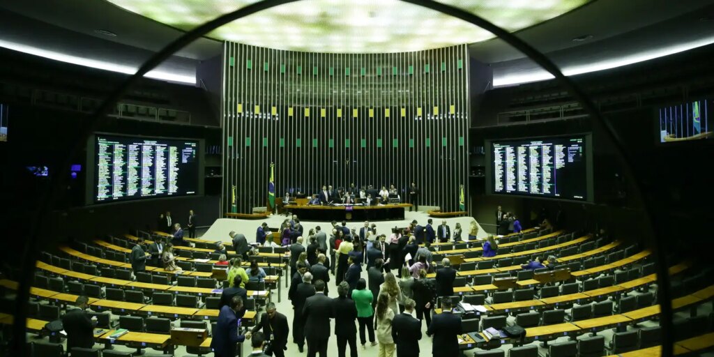 Entenda os próximos passos do projeto para reduzir a maioridade penal entenda-os-proximos-passos-do-projeto-para-reduzir-a-maioridade-penal