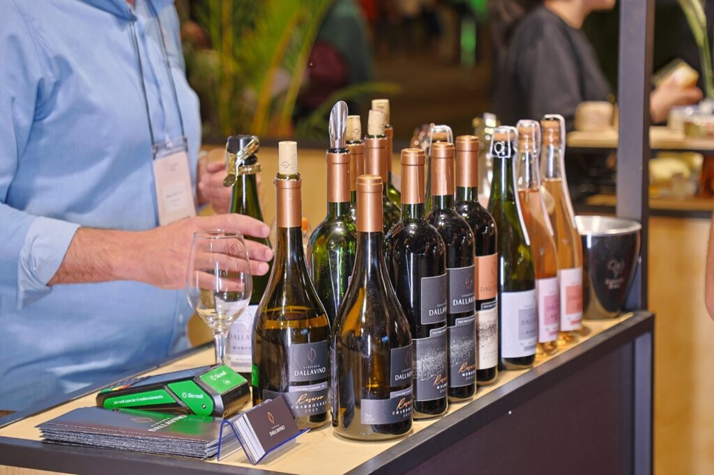 expovitis-brasil-2026-reune-mais-de-100-vinicolas-em-brasilia