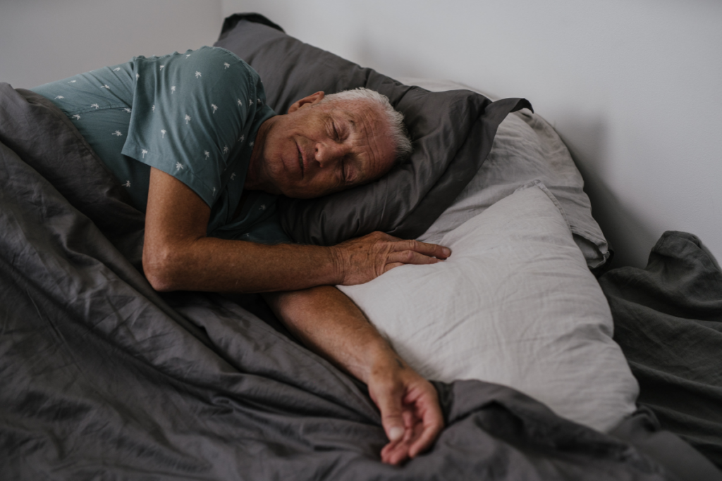 o-horario-considerado-ideal-para-acordar-apos-os-60-e-ter-mais-saude