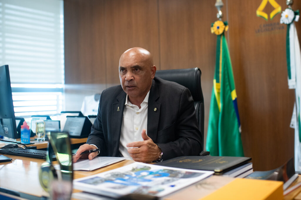 mdb-cria-comissao-para-tomar-decisoes-sobre-eleicoes-no-df