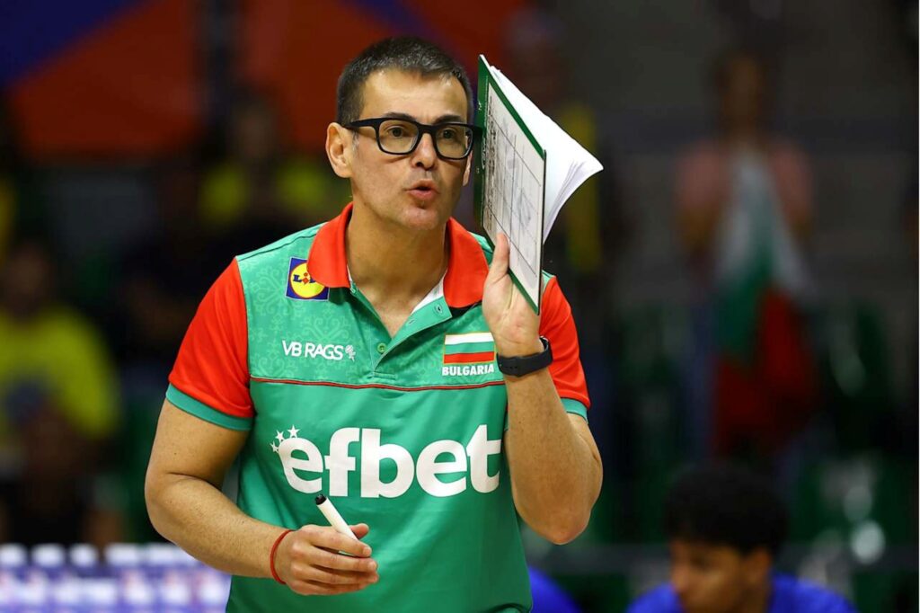 volei:-treinador-da-bulgaria-rasga-elogios-ao-publico-de-brasilia