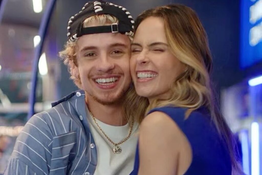 ana-paula-renault-se-declara-para-juliano-floss:-“sua-mae-de-reality”