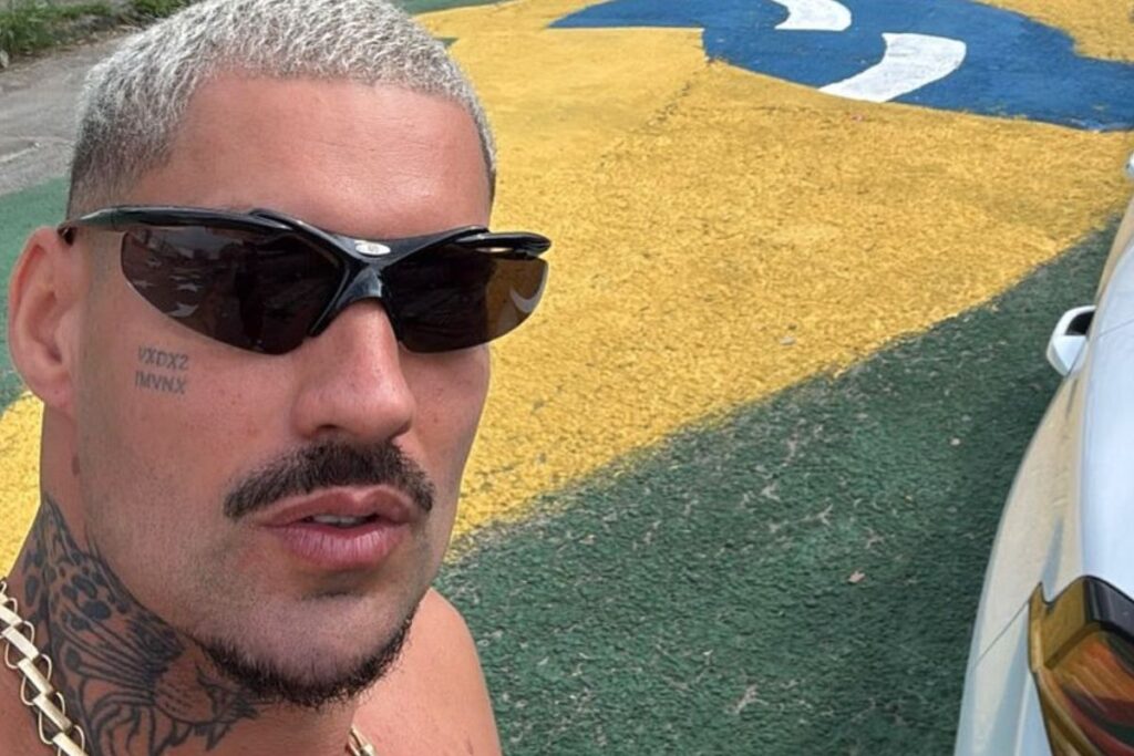 Fã processa Filipe Ret e acusa rapper de coordenar onda de ataques fa-processa-filipe-ret-e-acusa-rapper-de-coordenar-onda-de-ataques