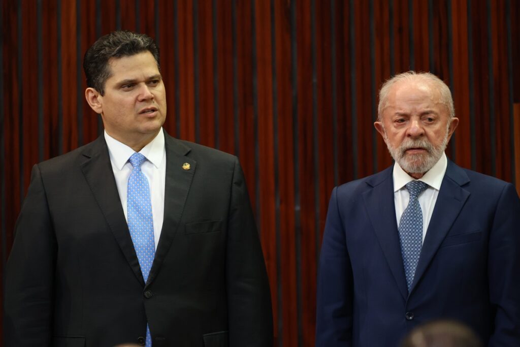 pautas-bomba:-ameaca-de-judicializacao-agrava-crise-lula-x-alcolumbre
