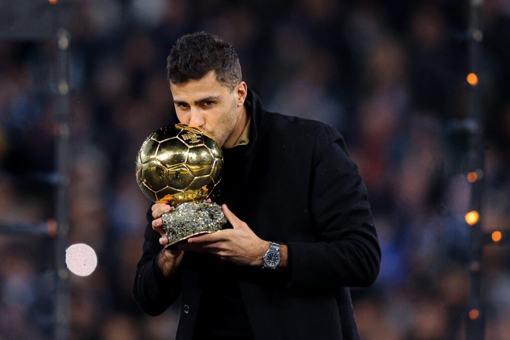 bola-de-ouro-em-2024,-rodri-revela-se-trocaria-premio-pela-copa