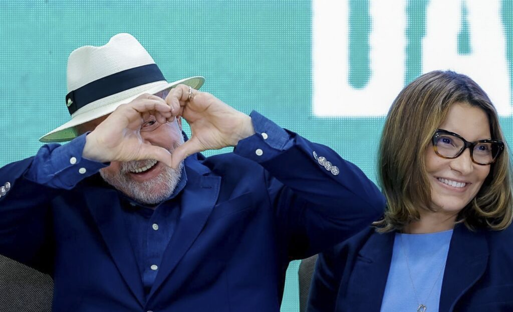 no-dia-dos-namorados,-lula-publica-foto-ao-lado-de-janja