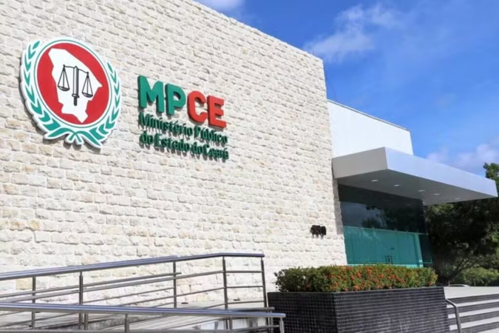 Corregedoria do MP apura viagem de promotores à Copa com verba pública corregedoria-do-mp-apura-viagem-de-promotores-a-copa-com-verba-publica