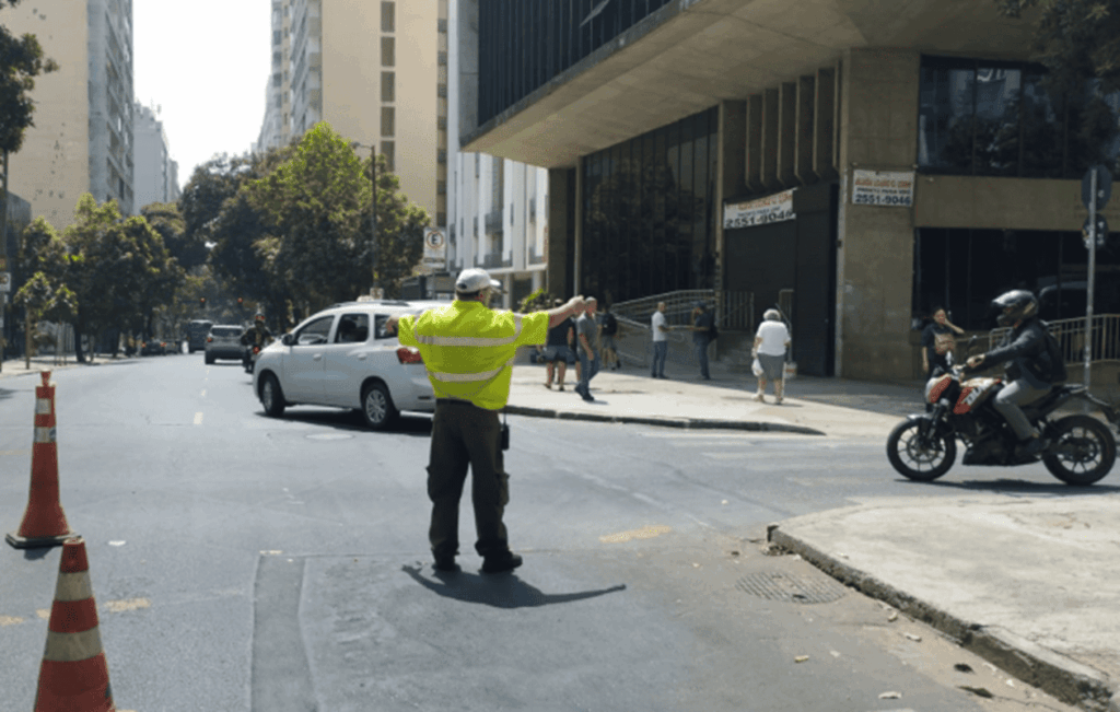 bhtrans-modifica-transito-para-o-jogo-do-brasil;-confira-os-locais