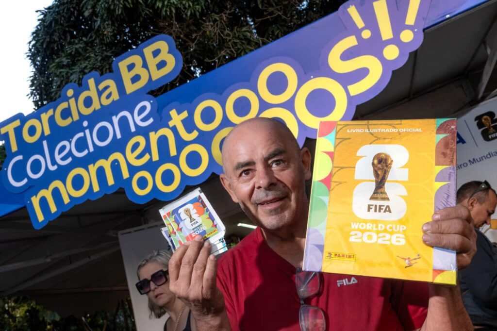 ha-40-anos,-banca-do-df-mantem-tradicao-de-troca-de-figurinhas