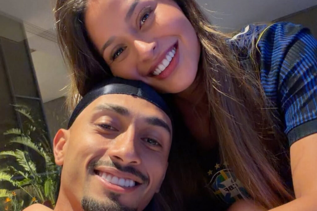 “em-que-mundo-estamos?”,-diz-esposa-de-raphinha-apos-expor-xingamentos
