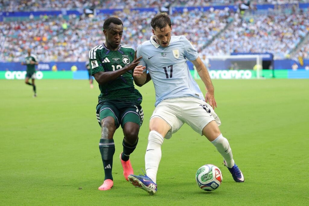 copa-do-mundo:-uruguai-e-arabia-saudita-empatam-em-1-x-1-pelo-grupo-h