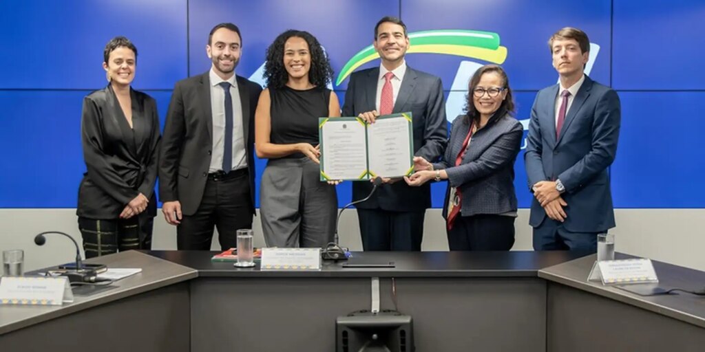 AGU garante posse de servidora exonerada do Itamaraty por banca racial agu-garante-posse-de-servidora-exonerada-do-itamaraty-por-banca-racial