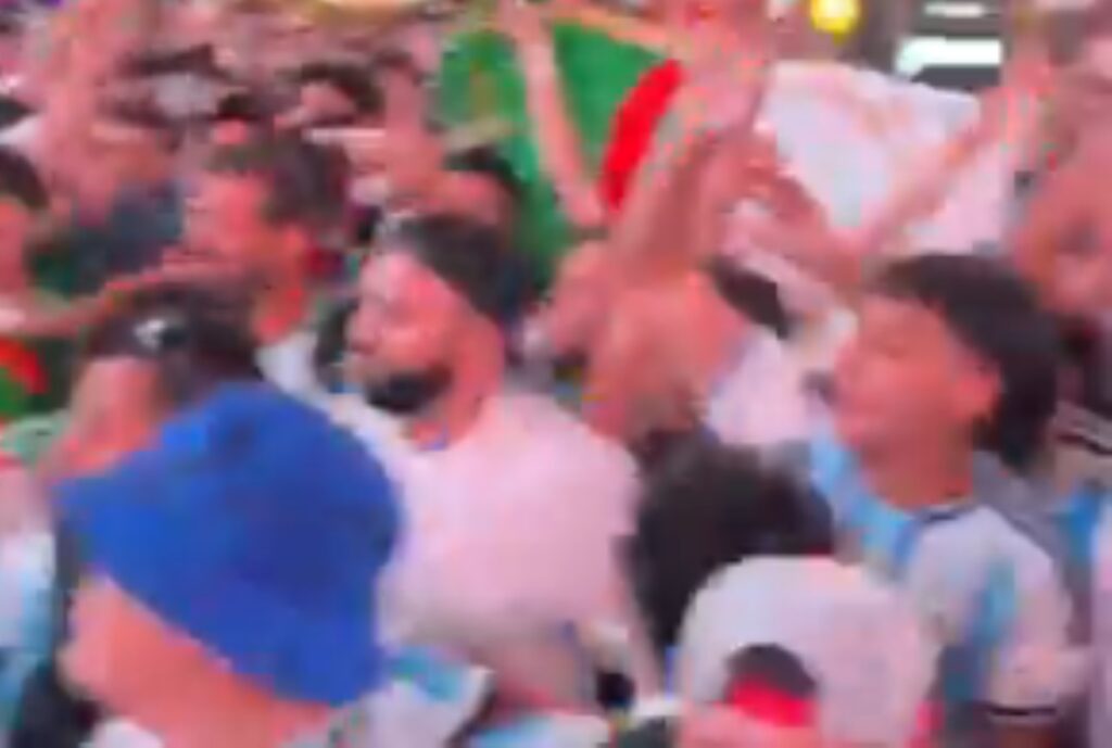 Copa: torcedores de Argentina e Argélia entram em confronto em NY copa:-torcedores-de-argentina-e-argelia-entram-em-confronto-em-ny