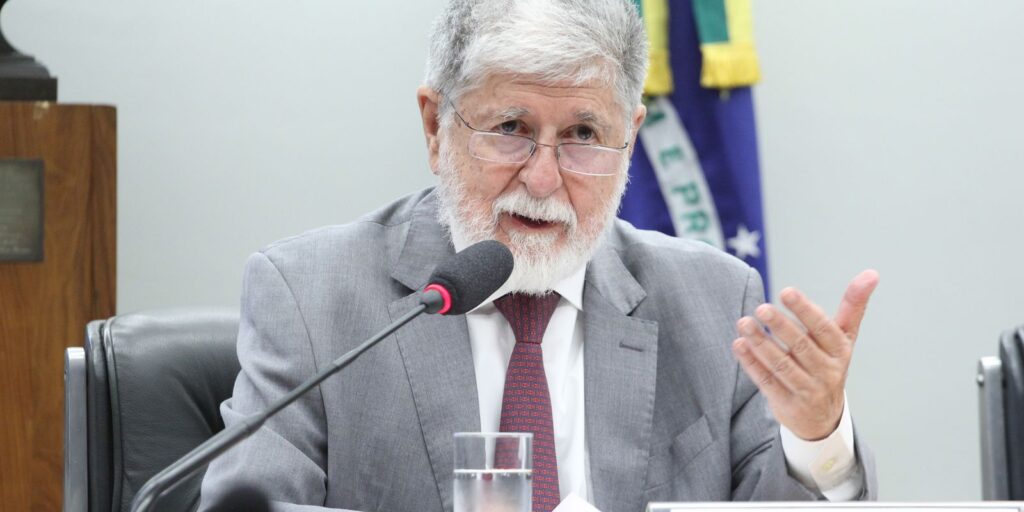 Celso Amorim: IA sob controle de poucas empresas piora desigualdades celso-amorim:-ia-sob-controle-de-poucas-empresas-piora-desigualdades